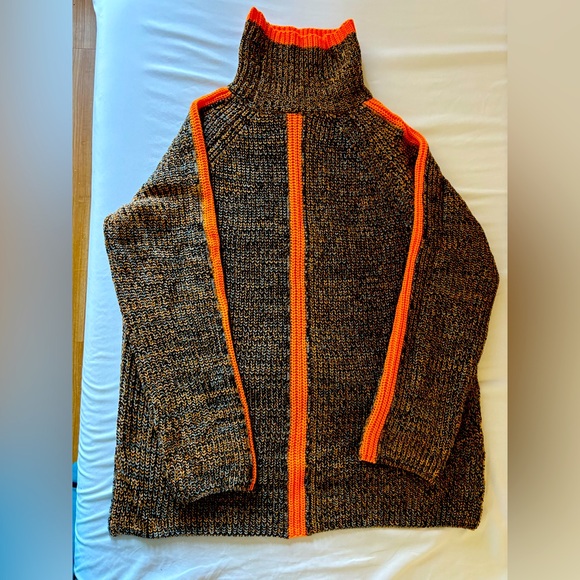 Never worn cotton blend turtleneck multicolored sweater.sz L. NWOT - Picture 3 of 10